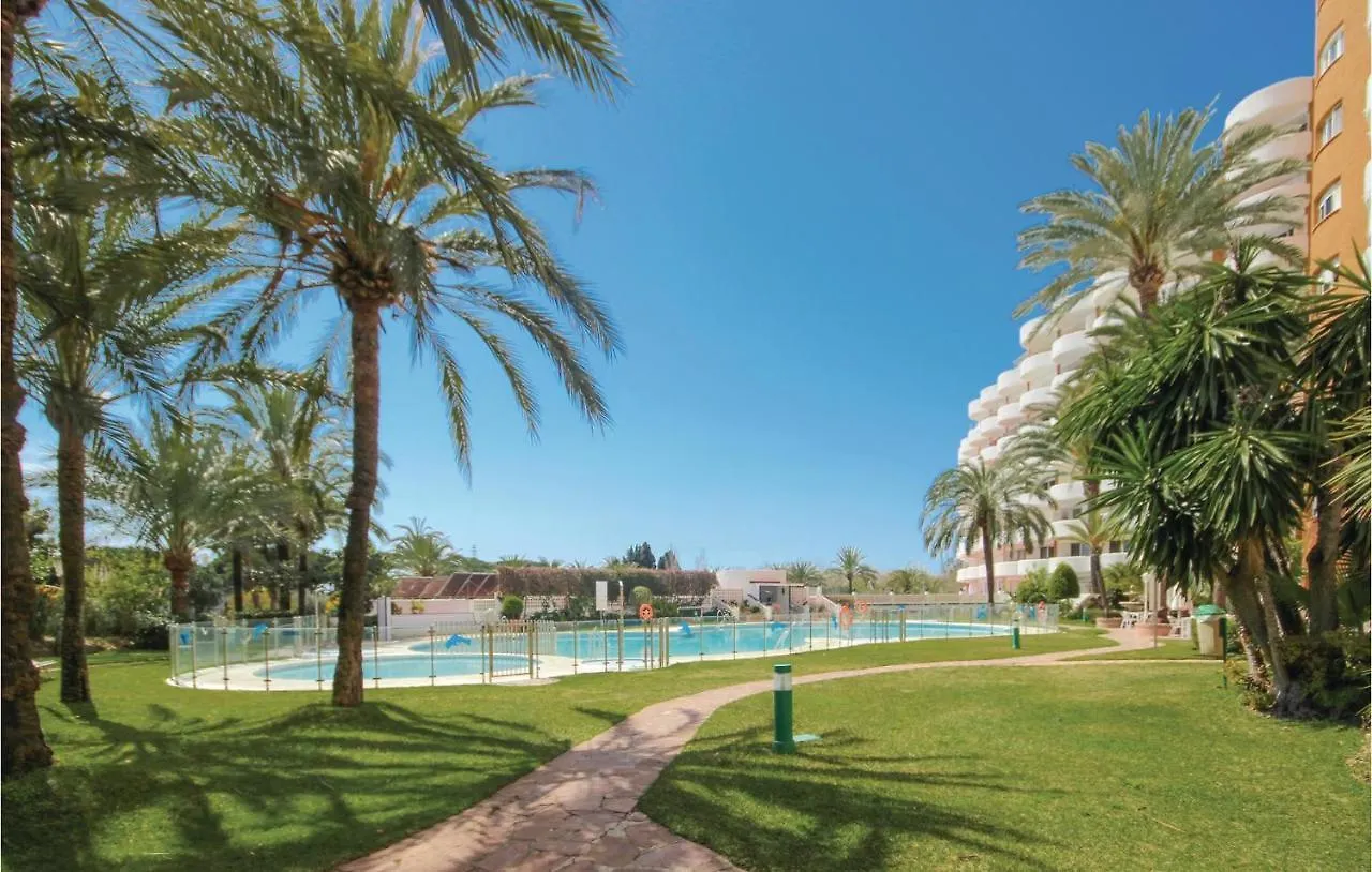Sunny Apartment In Marbella